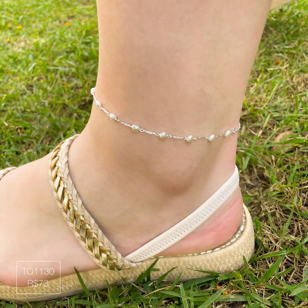 Tornozeleira de Pérolas de Coração Lisa Prateada